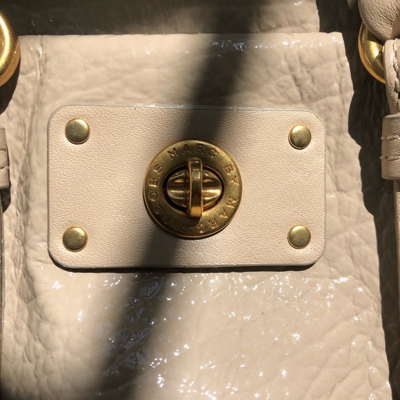 Marc Jacobs Top Handle With Cross Body Strap - Picture 2 of 5